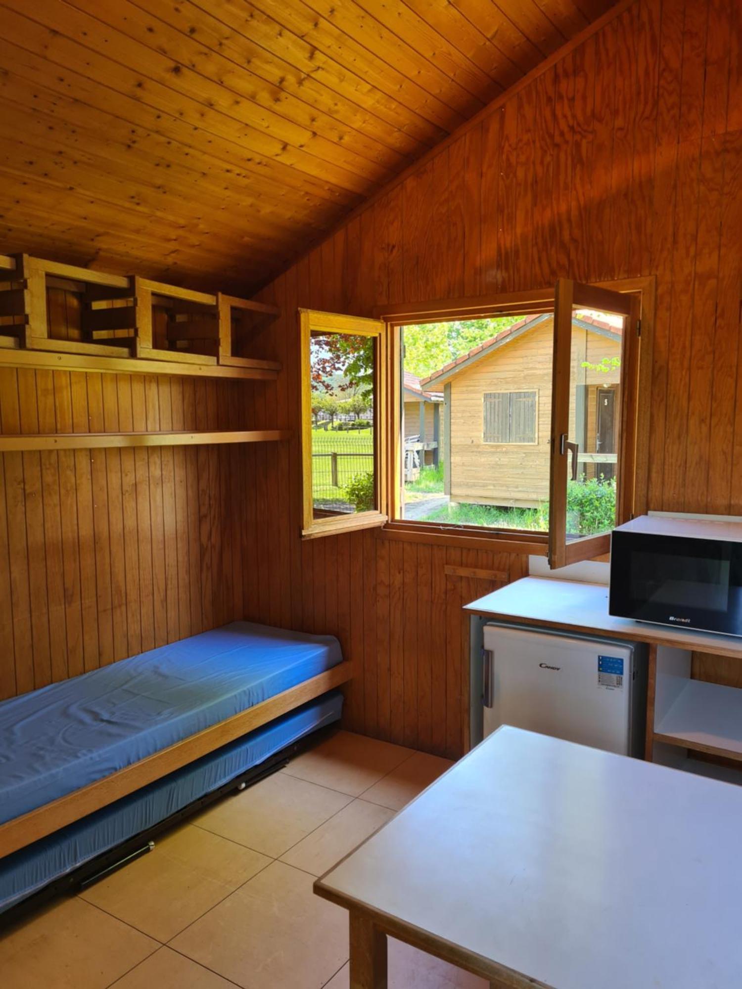 Les Chalets Guinguette Capdenac-Gare Exterior photo